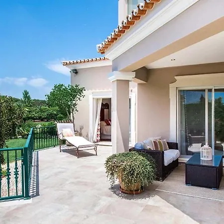 Sleeps 10 Pool Air Con T479956 فيلة *