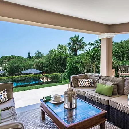 Sleeps 10 Pool Air Con T479956