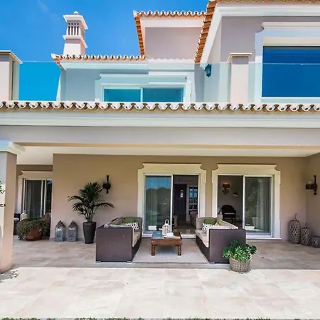 Sleeps 10 Pool Air Con T479956 Вилла Кинта-до-Лаго